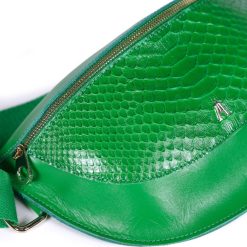 Belt Bags | Craie Studio Banane Smile Box Python Vert