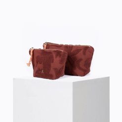 Beach Club | Craie Studio Pochette Mini Sable Eponge Panthere Henne Camel